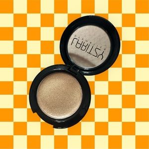 Laritzy cream highlighter